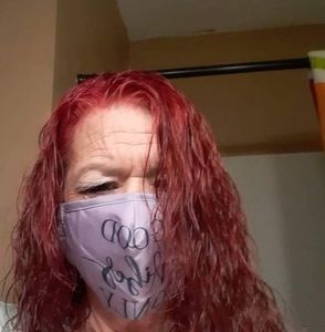 Meet your Posher, Gina